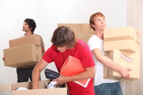 Checklist and moving preparation for a Harlington home removal